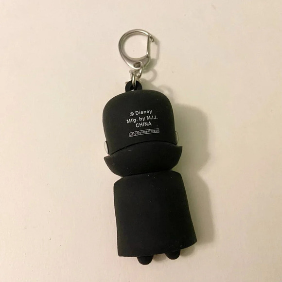 Disney Hocus Pocus Series 2 Keychain Figures  Set of 2 Bus Driver and Dave - Picture 11 of 13